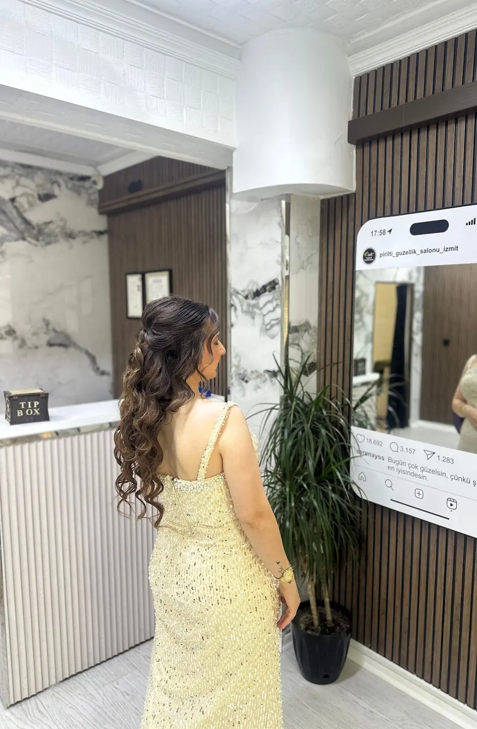 Salon